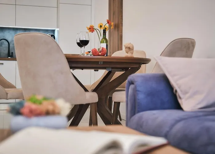 Premium Center Apartment In Grand Karavel