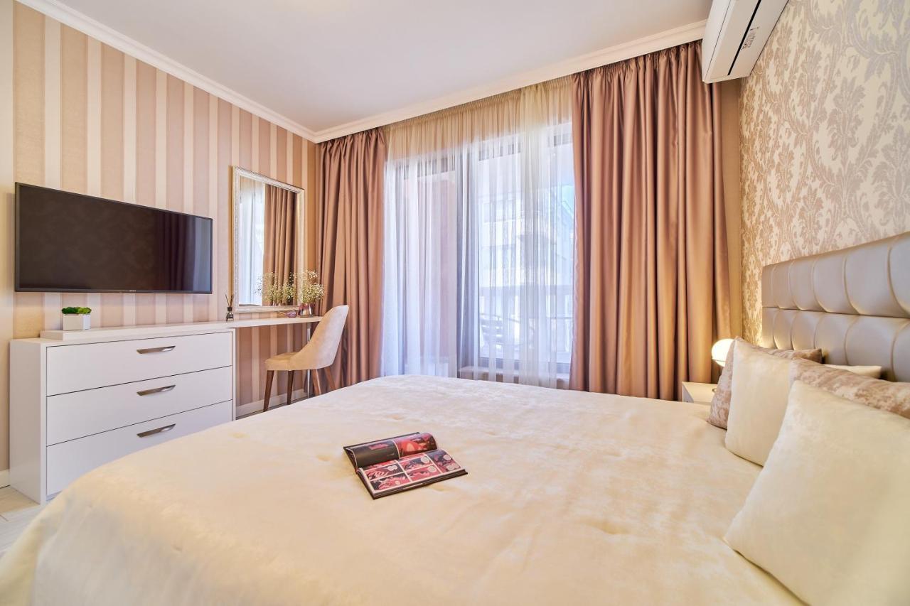 Premium Center In Grand Karavel * Varna
